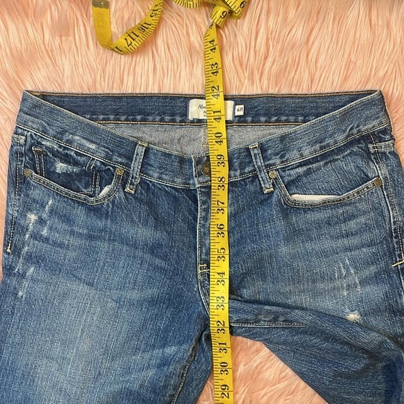 Abercrombie & Fitch Blue Low Rise Distressed Skinny Jeans Size 6R - Picture 8 of 8